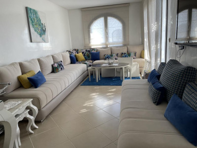 شقة رائعة و مجهزة للكراء اليومي للعائلات