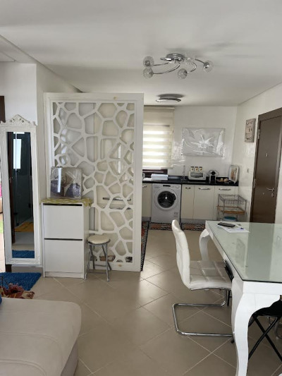 شقة رائعة و مجهزة للكراء اليومي للعائلات